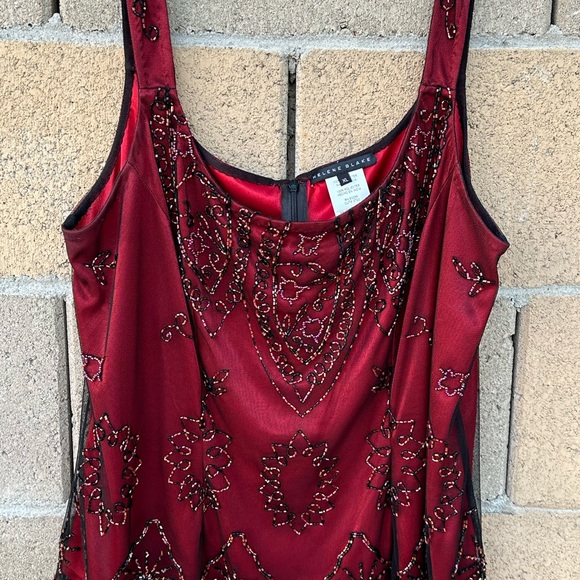 Helene Blake sleeveless beaded top - Picture 4 of 4